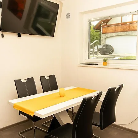 Db Διαμέρισμα